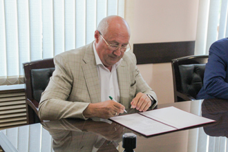 Подписание соглашения между «СМ-Клиника» и Рязанским Государственным Медицинским Университетом